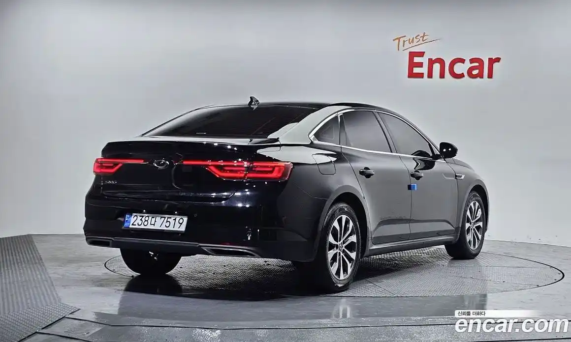 Renault SM6 2024 2.0 Автомат в Москве № 208395, фото 15