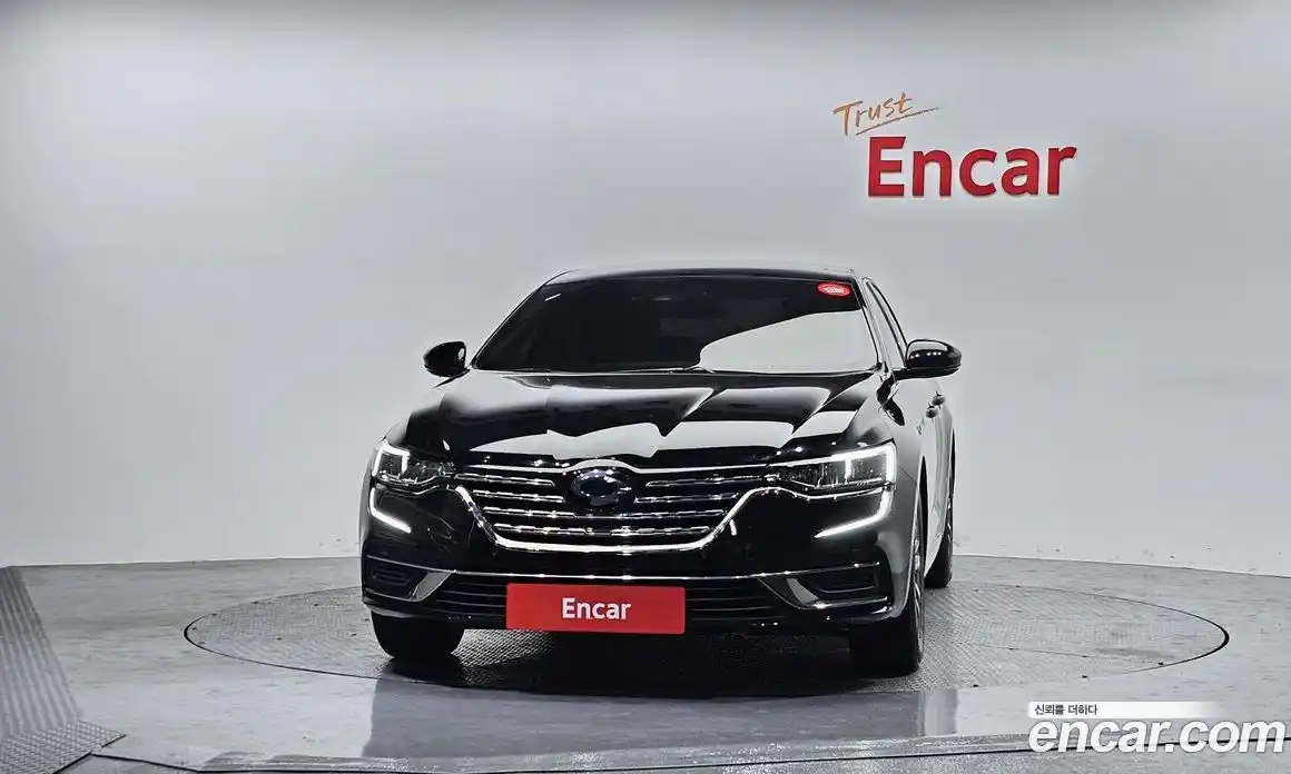 Renault SM6 2024 2.0 Автомат в Москве № 208395, фото 16