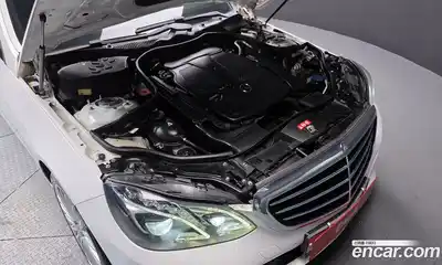 Mercedes-Benz E-Class 2016 3.5 Автомат в Москве № 212070, миниатюра 2