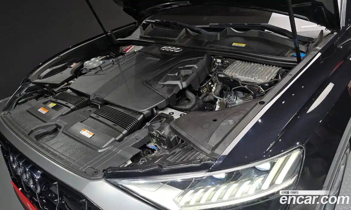 Audi Q8 2021 3.0 Автомат в Москве № 212618, фото 14