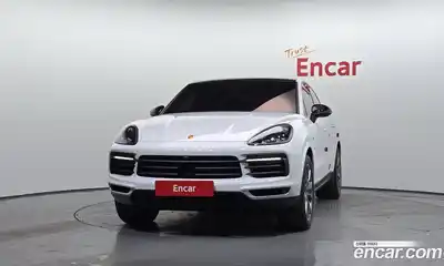 Porsche Cayenne 2023 3.0 Автомат в Москве № 213012, миниатюра 6
