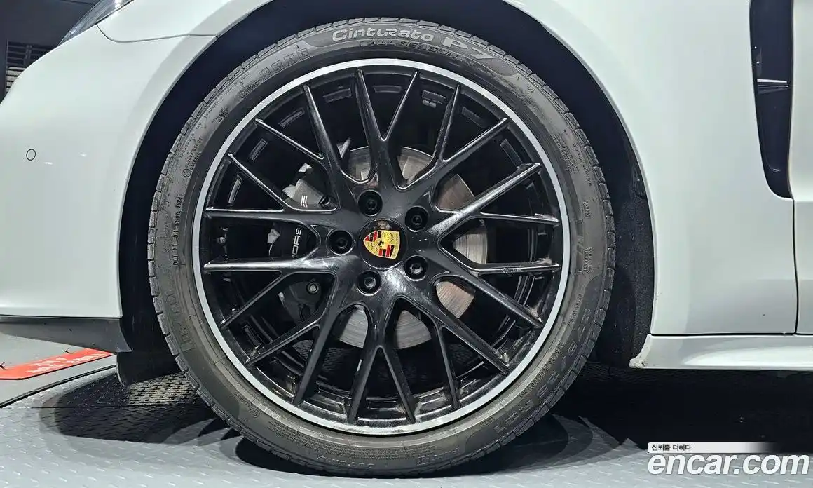 Porsche Panamera 2019 3.0 Автомат в Москве № 213170, фото 19