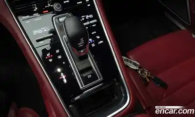 Porsche Panamera 2019 3.0 Автомат в Москве № 213170, миниатюра 4