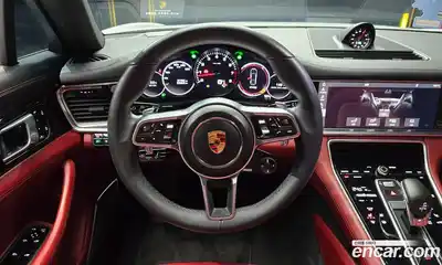 Porsche Panamera 2019 3.0 Автомат в Москве № 213170, миниатюра 9