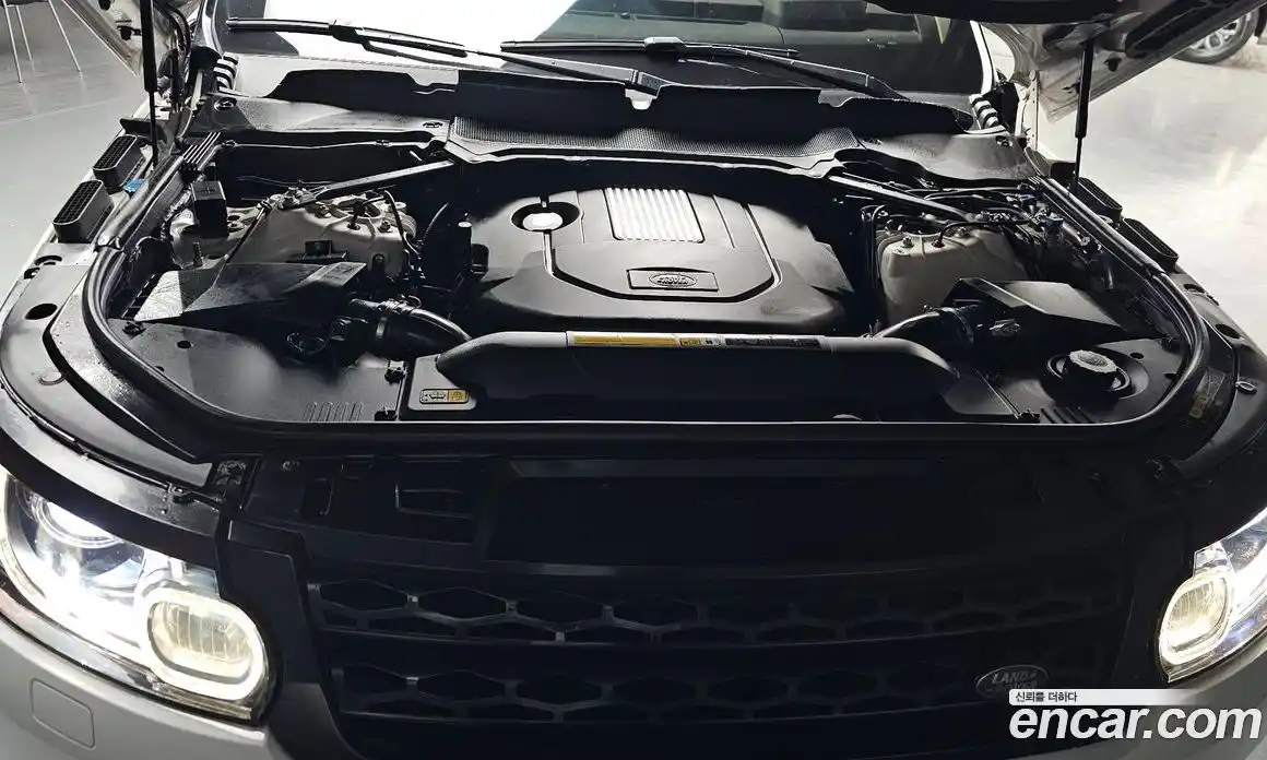 Land Rover Range-Rover Sport 2017 3.0 Автомат в Москве № 213655, фото 19