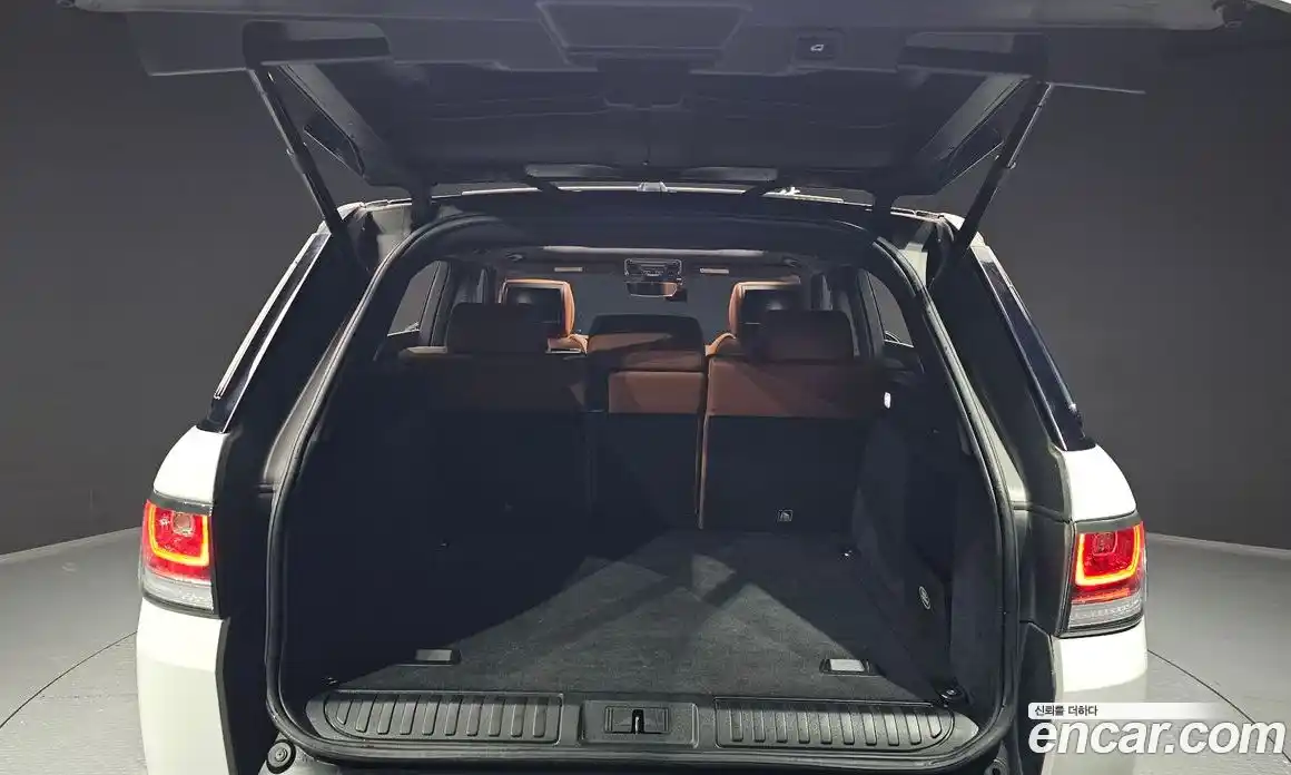 Land Rover Range-Rover Sport 2017 3.0 Автомат в Москве № 213753, фото 10