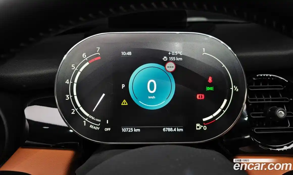 Mini Cooper Convertible 2024 2.0 Автомат в Москве № 214058, фото 12