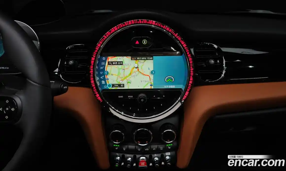 Mini Cooper Convertible 2024 2.0 Автомат в Москве № 214058, фото 17