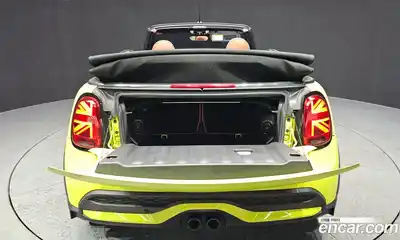 Mini Cooper Convertible 2024 2.0 Автомат в Москве № 214058, миниатюра 9