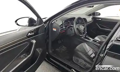 Volkswagen Jetta 2020 1.4 Автомат в Москве № 215010, миниатюра 9