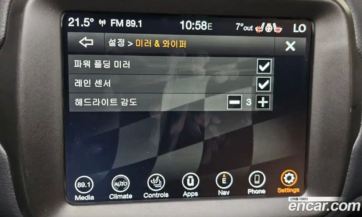 Jeep Renegade 2021 2.4 Автомат в Москве № 215473, фото 18