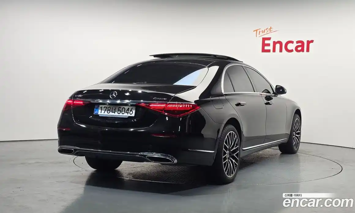 Mercedes-Benz S-Class 2025 4.0 Автомат в Москве № 218290, фото 17