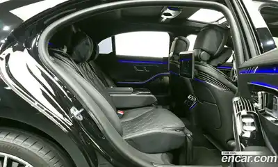 Mercedes-Benz S-Class 2025 4.0 Автомат в Москве № 218290, миниатюра 5