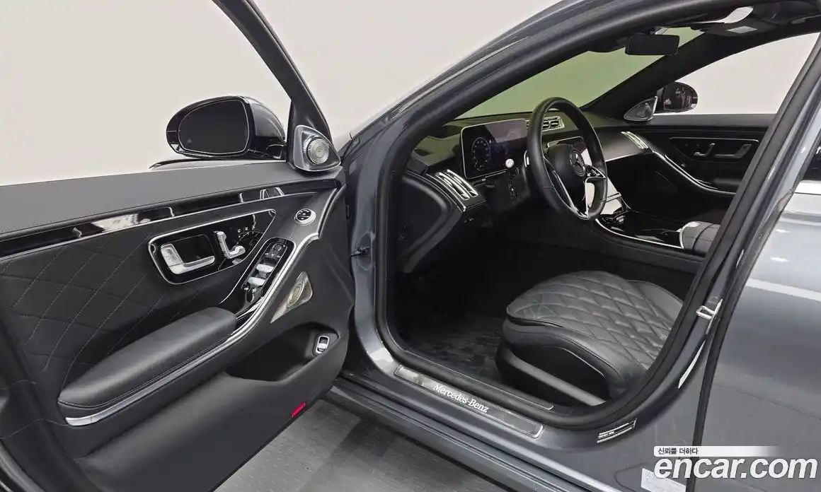 Mercedes-Benz S-Class 2023 3.0 Автомат в Москве № 219559, фото 11