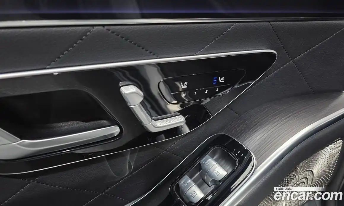 Mercedes-Benz S-Class 2023 3.0 Автомат в Москве № 219559, фото 20