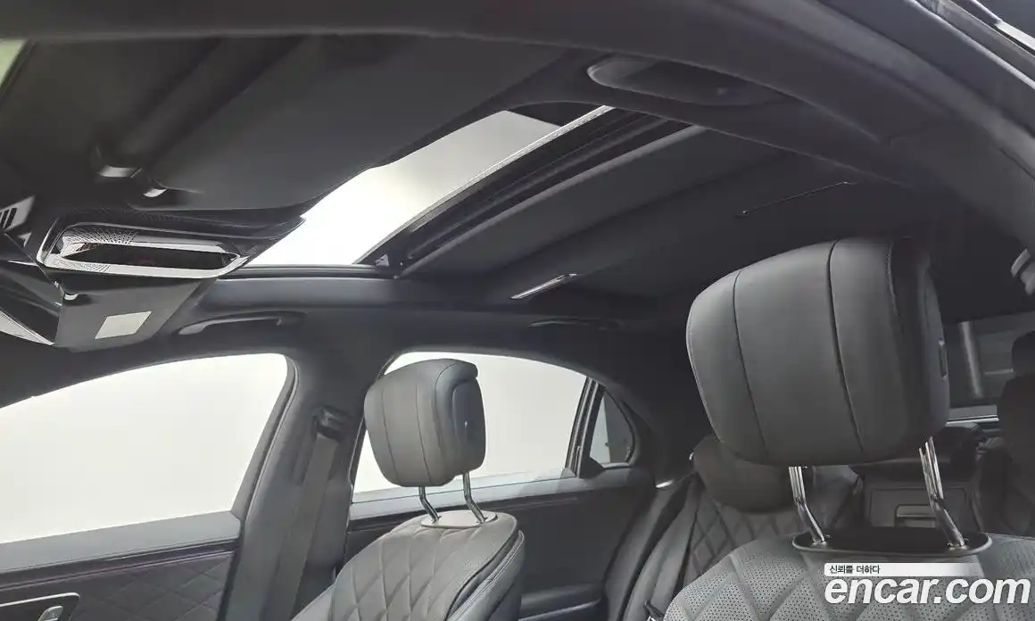 Mercedes-Benz S-Class 2023 3.0 Автомат в Москве № 219559, фото 9