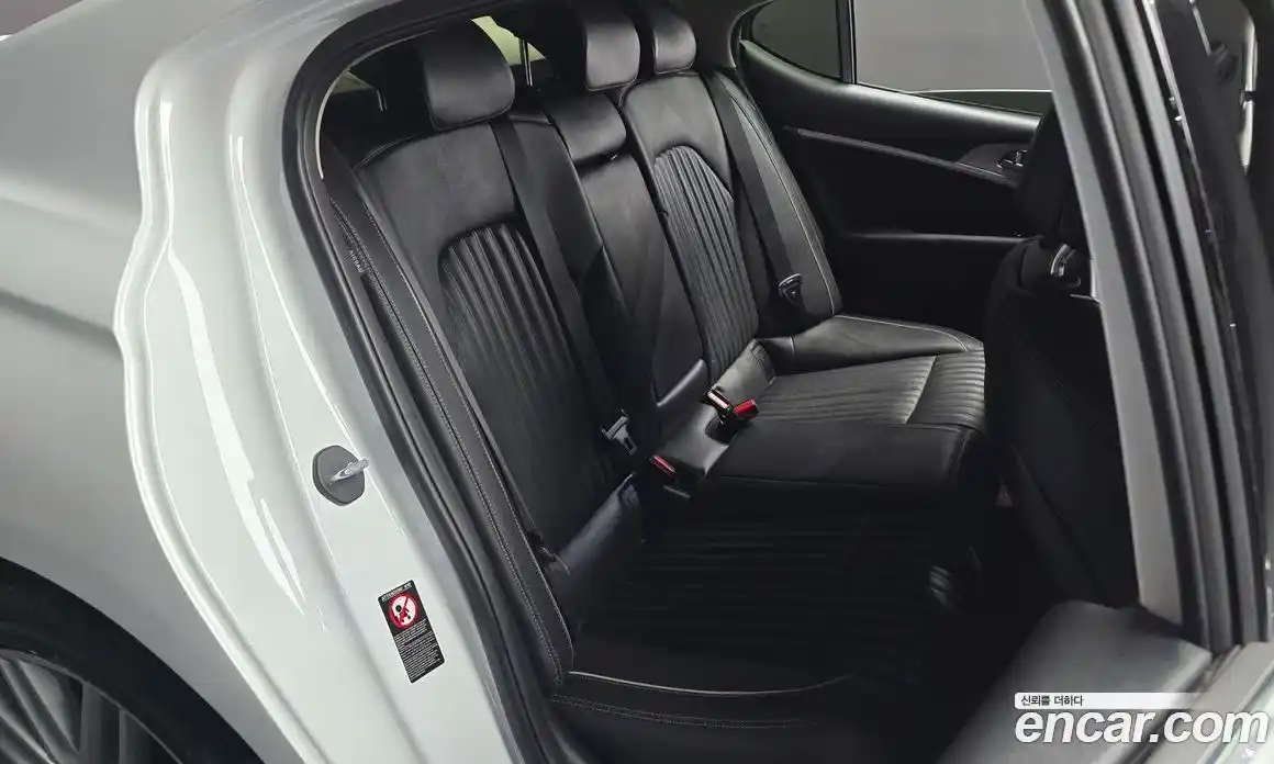 Genesis G70 2020 2.0 Автомат в Москве № 22184, фото 9