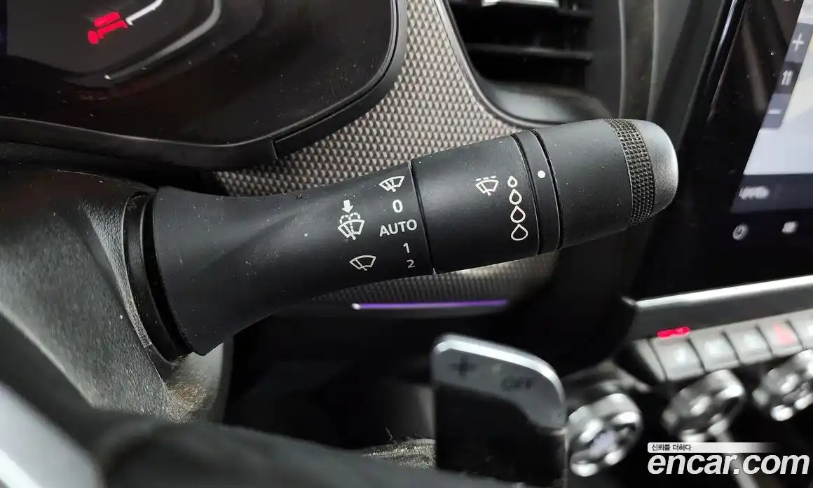 Renault XM3 2023 1.3 Автомат в Москве № 221880, фото 8