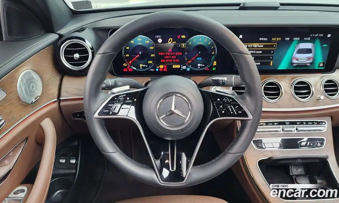 Mercedes-Benz E-Class 2021 2.0 Автомат в Москве № 224776, фото 17