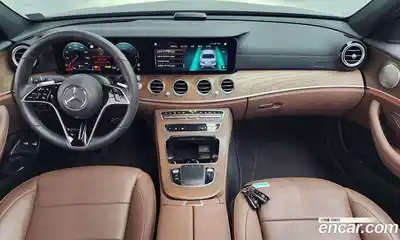 Mercedes-Benz E-Class 2021 2.0 Автомат в Москве № 224776, миниатюра 2