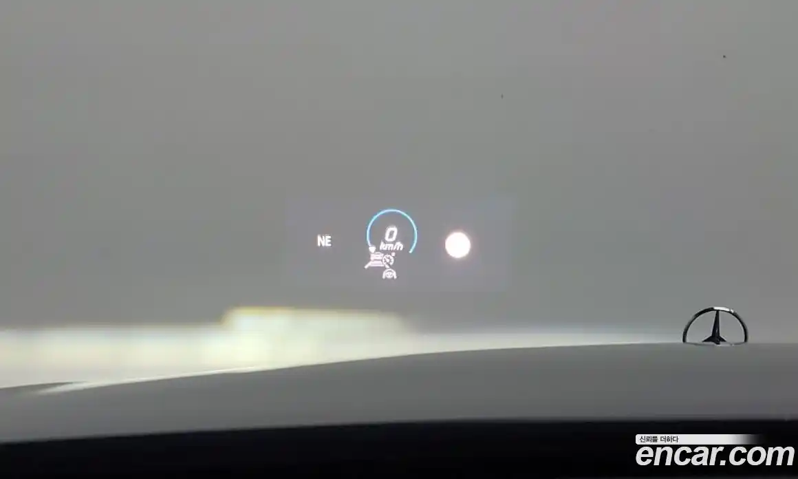 Mercedes-Benz E-Class 2021 2.0 Автомат в Москве № 224776, фото 4