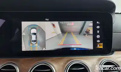 Mercedes-Benz E-Class 2021 2.0 Автомат в Москве № 224776, миниатюра 7