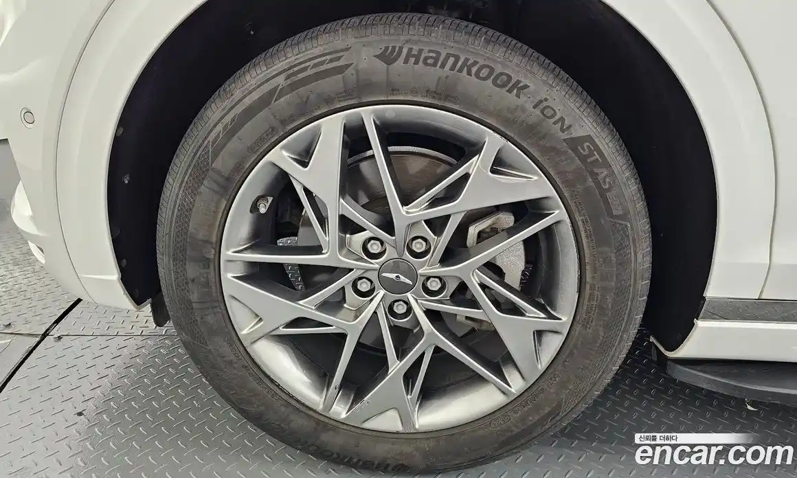 Genesis GV70 2022 2.5 Автомат в Москве № 22607, фото 18