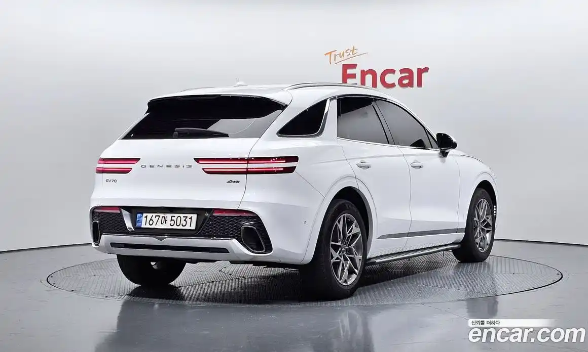 Genesis GV70 2022 2.5 Автомат в Москве № 22607, фото 9