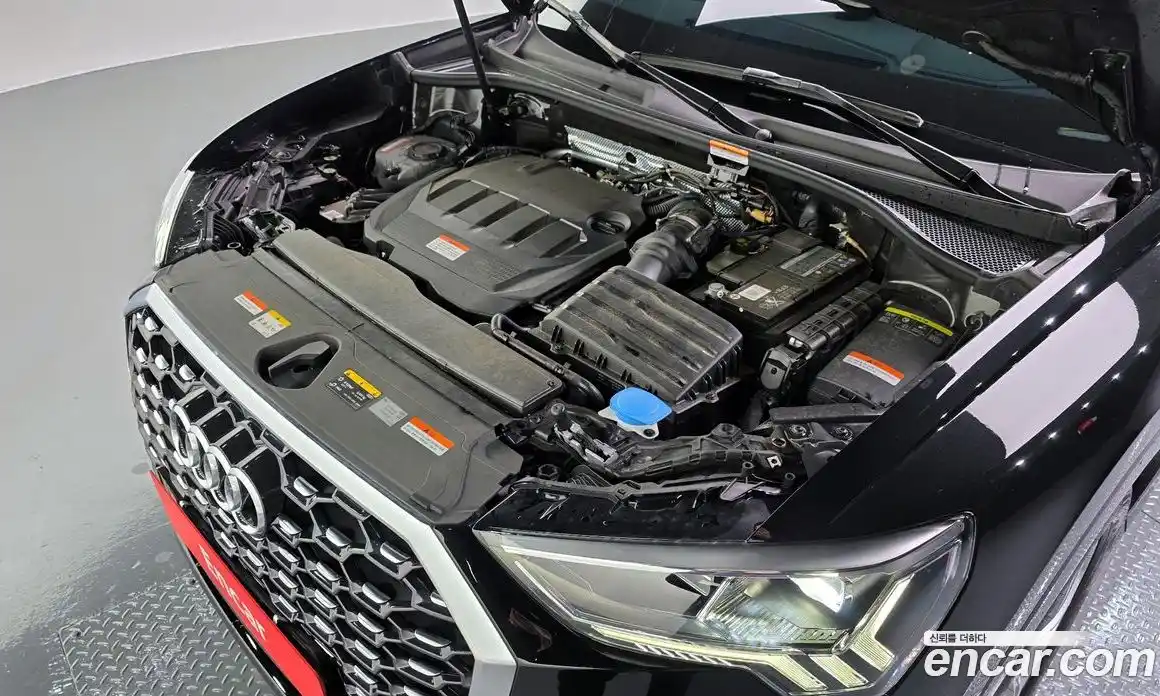 Audi Q3 2023 2.0 Автомат в Москве № 227949, фото 10