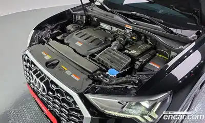 Audi Q3 2023 2.0 Автомат в Москве № 227949, миниатюра 10