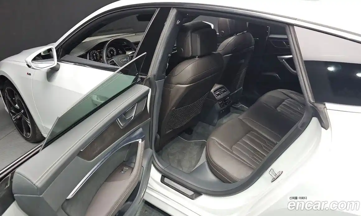 Audi A7 2021 3.0 Автомат в Москве № 229975, фото 18