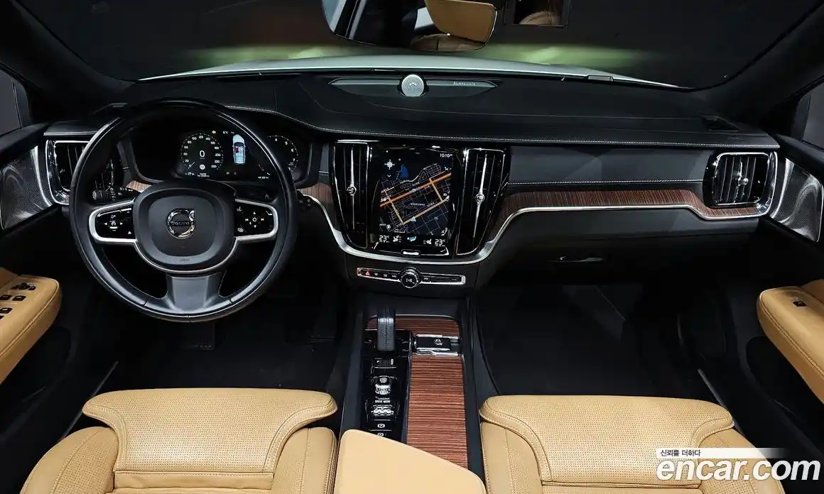 Volvo V60 2021 2.0 Автомат в Москве № 230511, фото 3