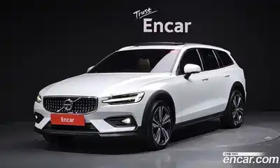Volvo V60 2021 2.0 Автомат в Москве № 230511, миниатюра 4