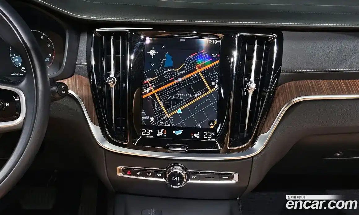 Volvo V60 2021 2.0 Автомат в Москве № 230511, фото 6