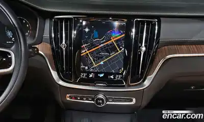 Volvo V60 2021 2.0 Автомат в Москве № 230511, миниатюра 6