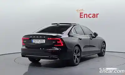 Volvo S60 2021 2.0 Автомат в Москве № 230584, миниатюра 8