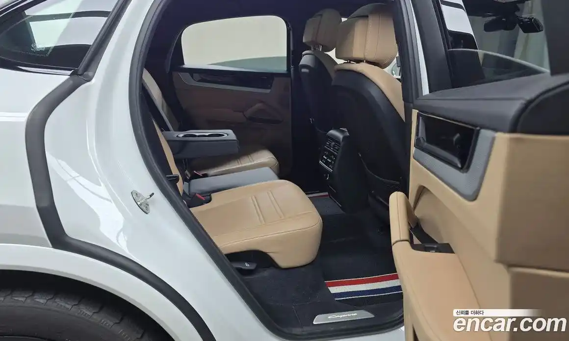 Porsche Cayenne 2024 3.0 Автомат в Москве № 230908, фото 14