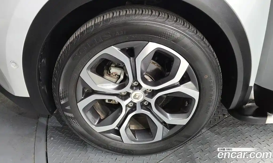 Renault Captur 2020 1.3 Автомат в Москве № 241650, фото 18