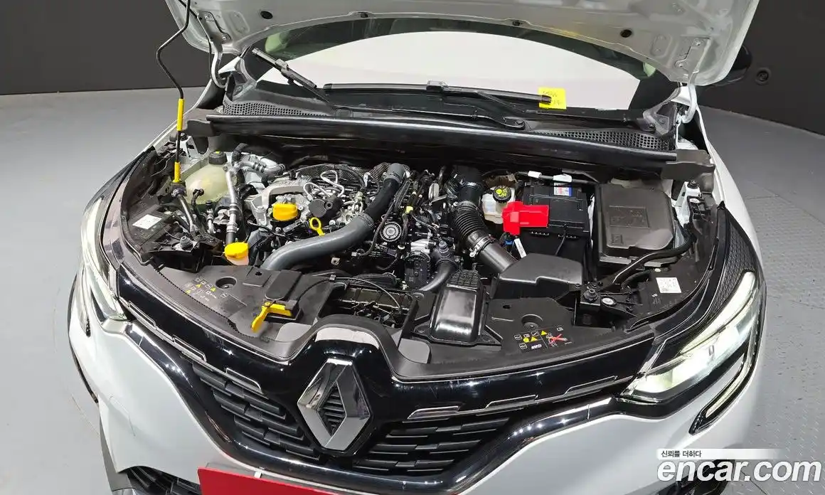 Renault Captur 2020 1.3 Автомат в Москве № 241650, фото 3