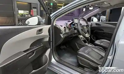 Chevrolet Aveo 2014 1.6 Автомат в Москве № 24663, миниатюра 2