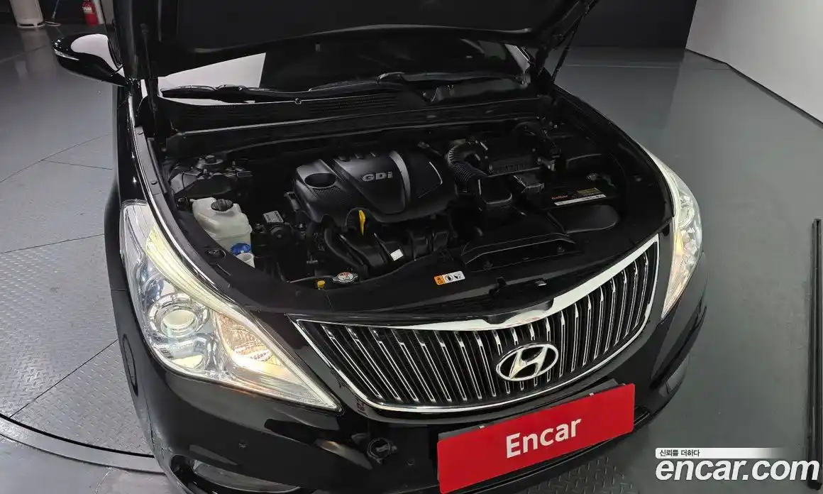 Hyundai Grandeur 2014 2.4 Автомат в Москве № 247037, фото 8