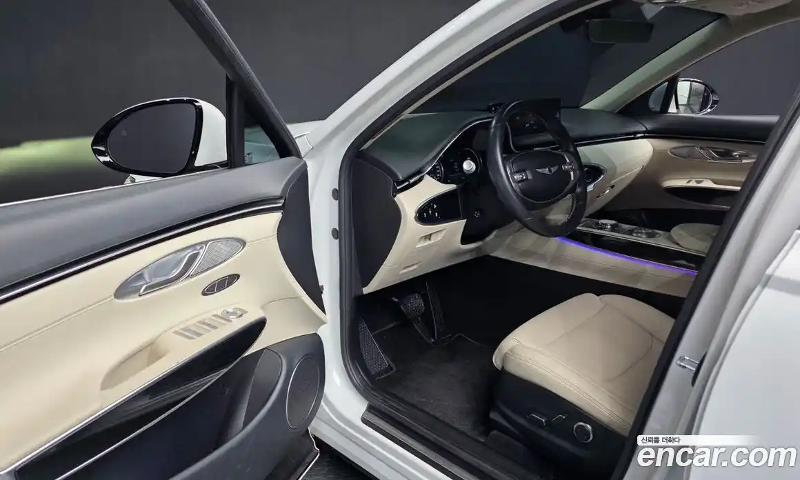 Genesis GV70 2023 2.5 Автомат в Москве № 24772, фото 19