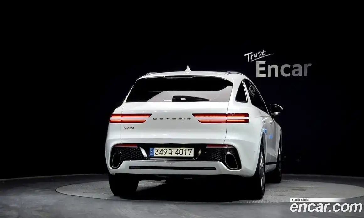 Genesis GV70 2023 2.5 Автомат в Москве № 24772, фото 4