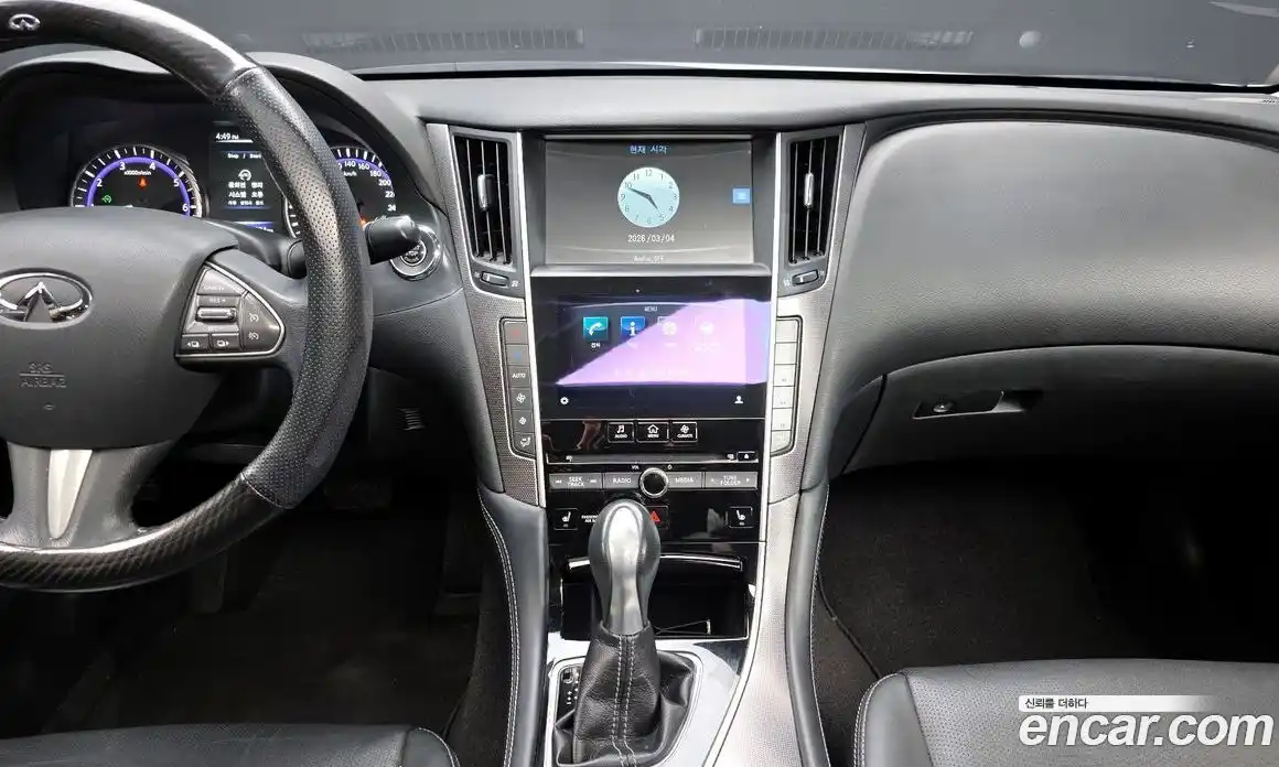Infiniti Q50 2015 2.1 Автомат в Москве № 284170, фото 14