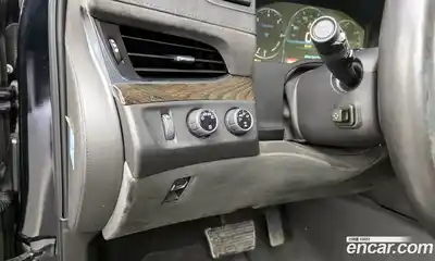 Cadillac Escalade, 2015