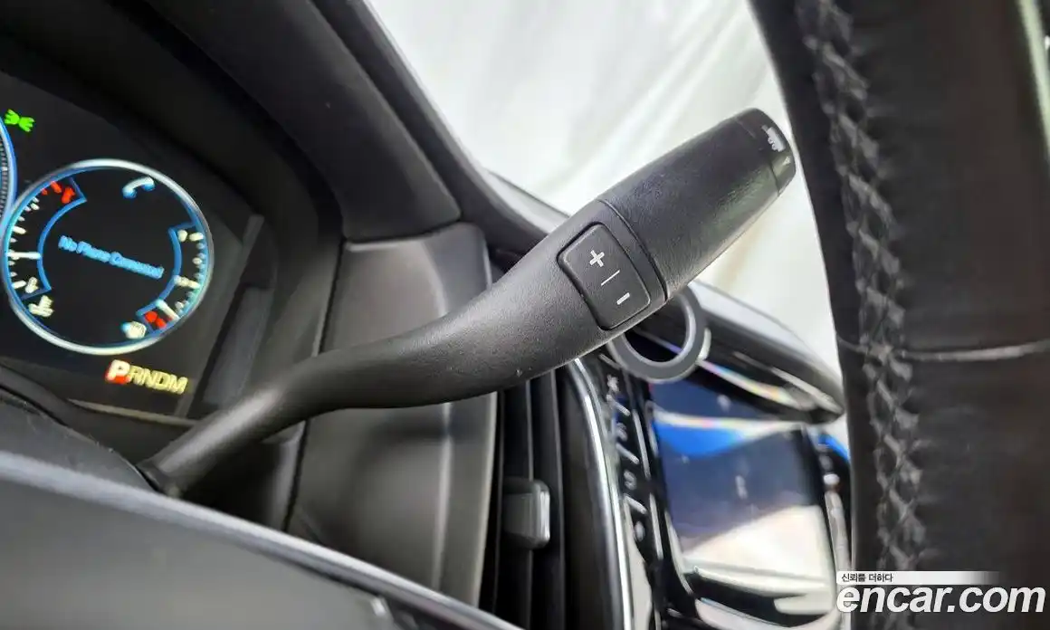 Cadillac Escalade 2015 6.2 Автомат в Москве № 285574, фото 15