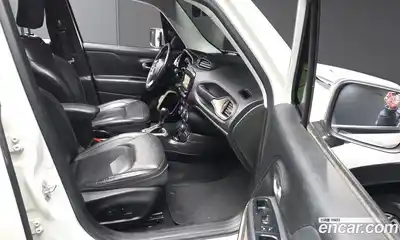 Jeep Renegade 2017 2.0 Автомат в Москве № 289282, миниатюра 11