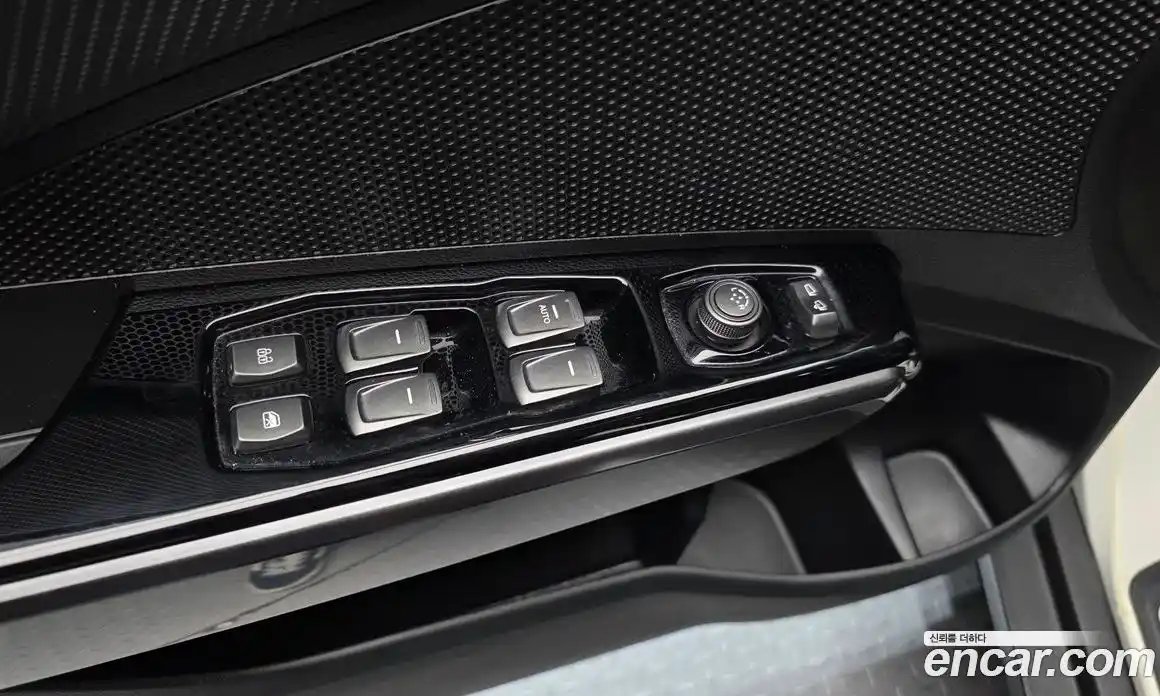 SsangYong TIBOLI 2020 1.6 Автомат в Москве № 29371, фото 4