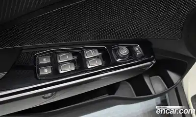 SsangYong TIBOLI 2020 1.6 Автомат в Москве № 29371, миниатюра 4