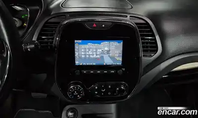 Renault QM3 2015 1.5 Автомат в Москве № 298718, миниатюра 6